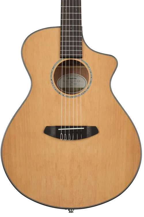 Breedlove pursuit deals concert mahogany